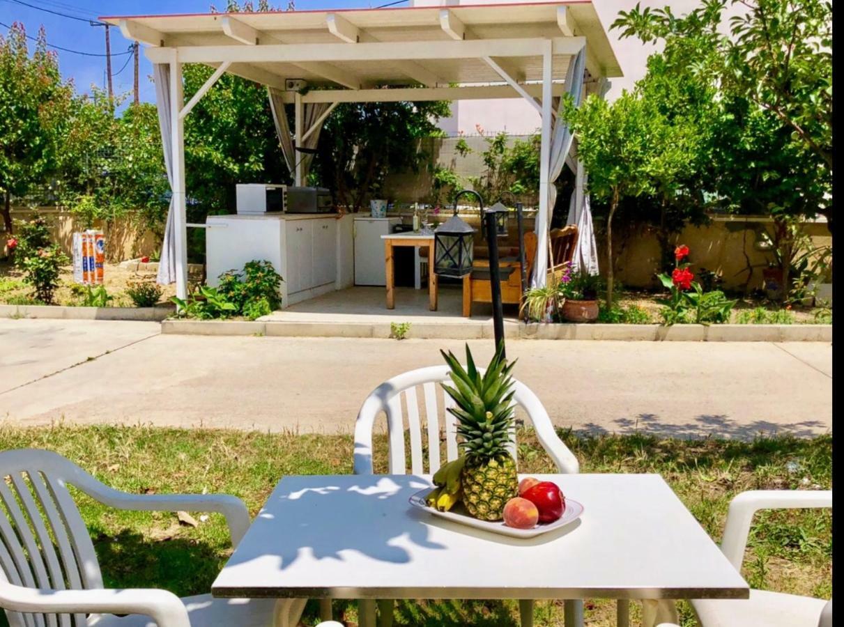 Menelaos Apartments Adelianos Kampos Dış mekan fotoğraf